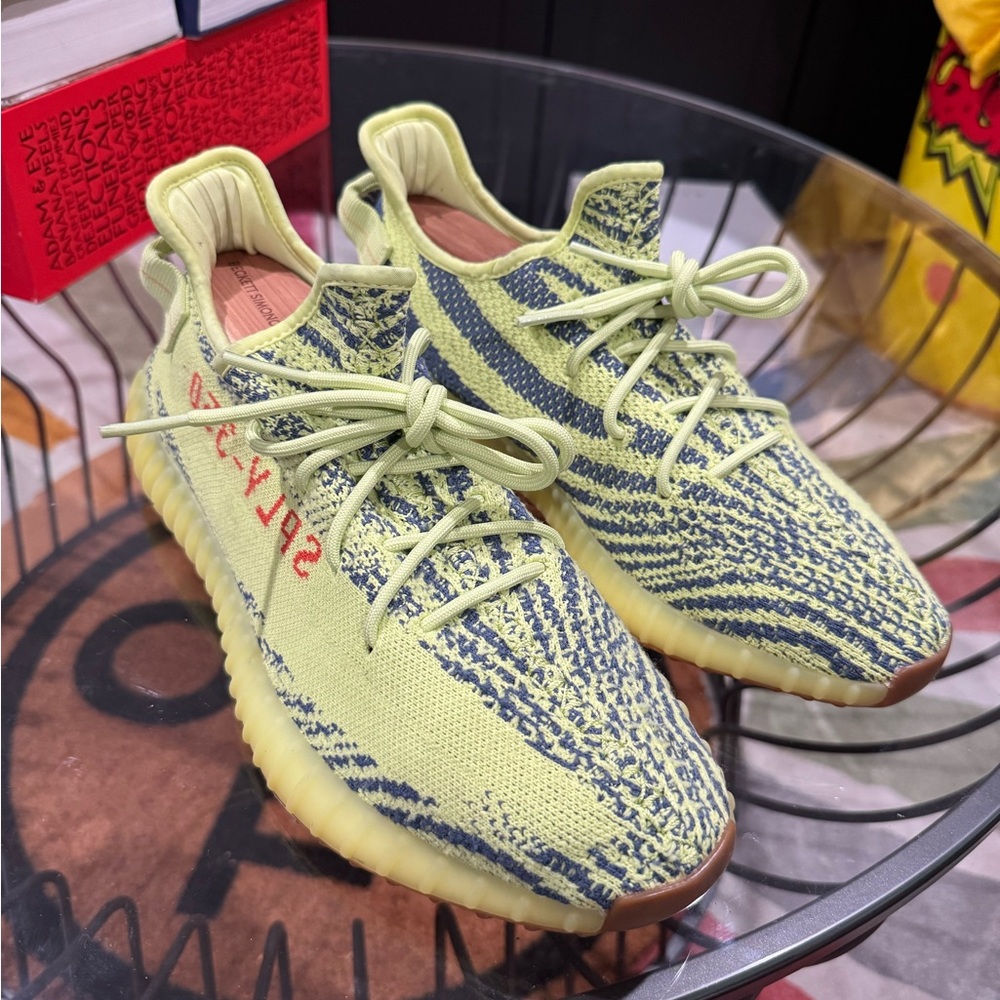 Yeezy 350 men’s size 11 Yellow and Blue Sneakers